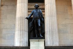 19-2 George Washington Statue Close Up in Front Of Federal Hall On Wall St In New York Financial District.jpg